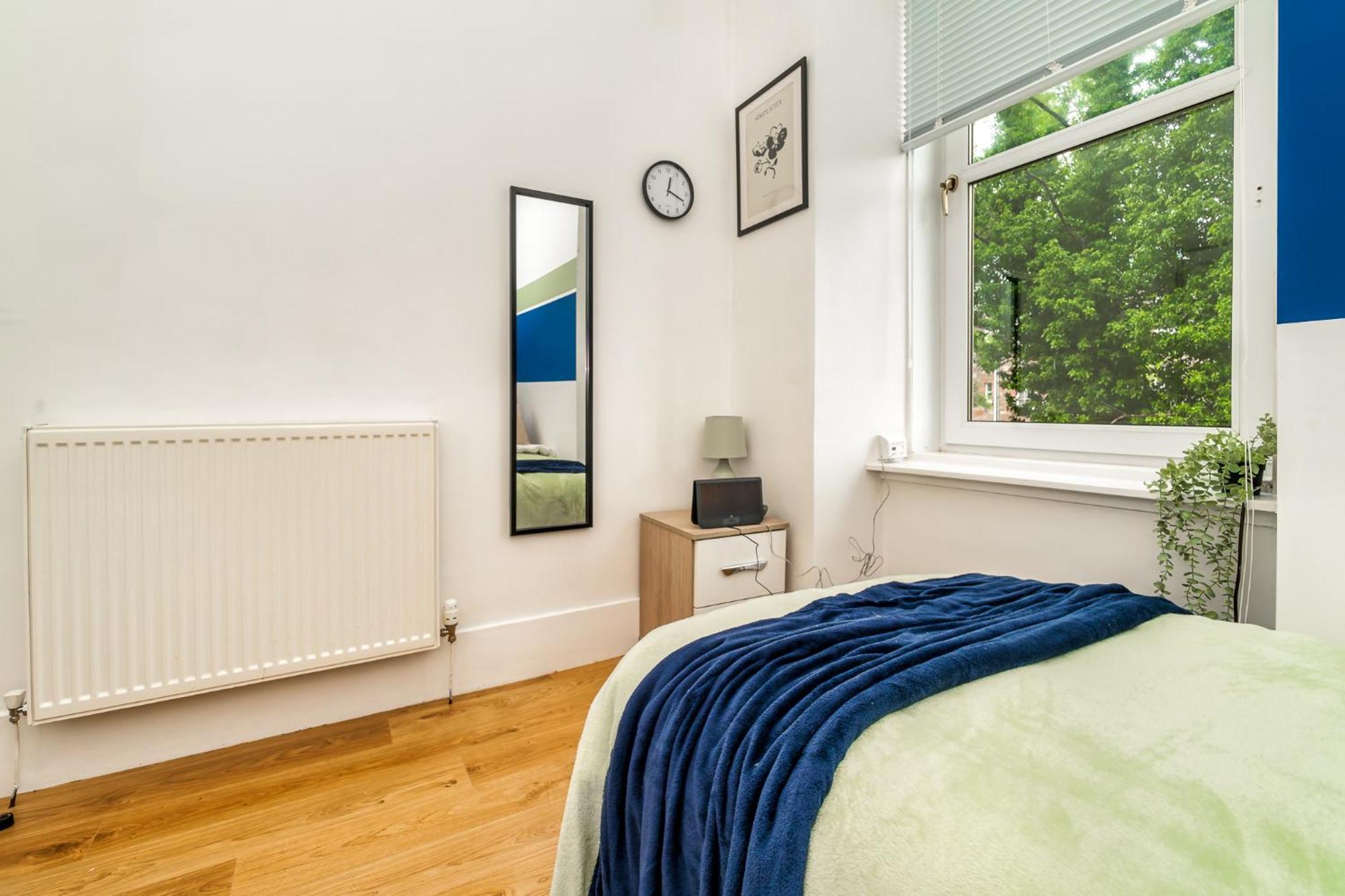 Cosy Retreat - Charming 2-Bed Apartment Greenock Exterior foto